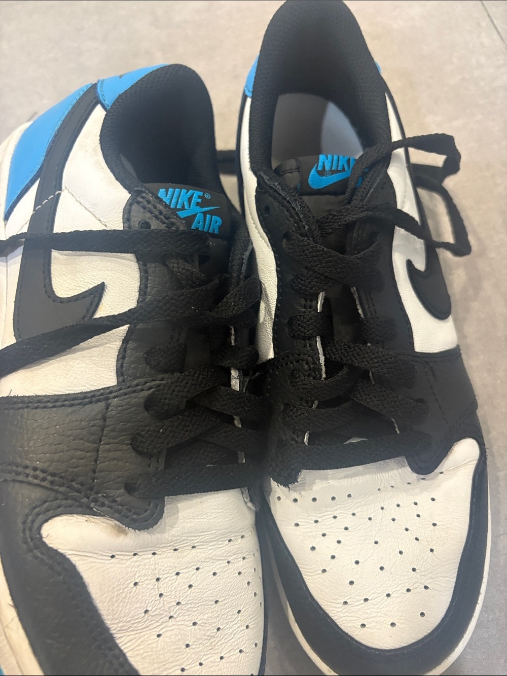 Nike Sneakers
